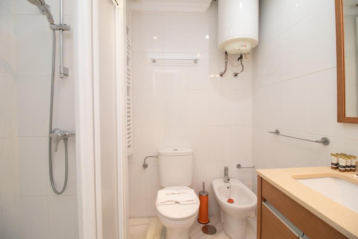 C1 - Seaside Malagueta Central Apartment Malaga Ngoại thất bức ảnh